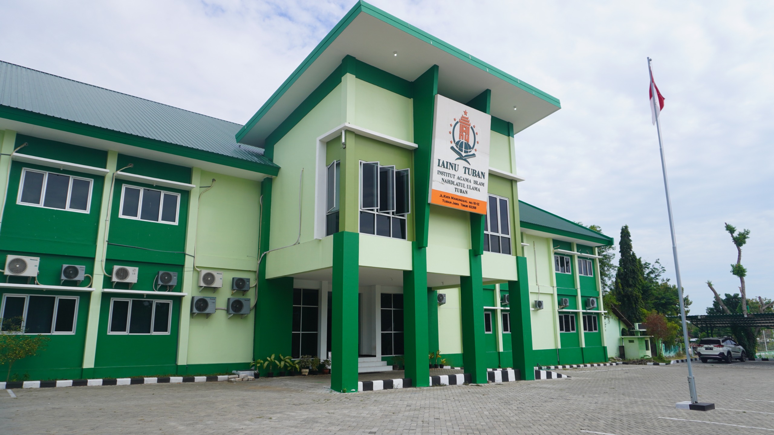 Gedung IAINU
